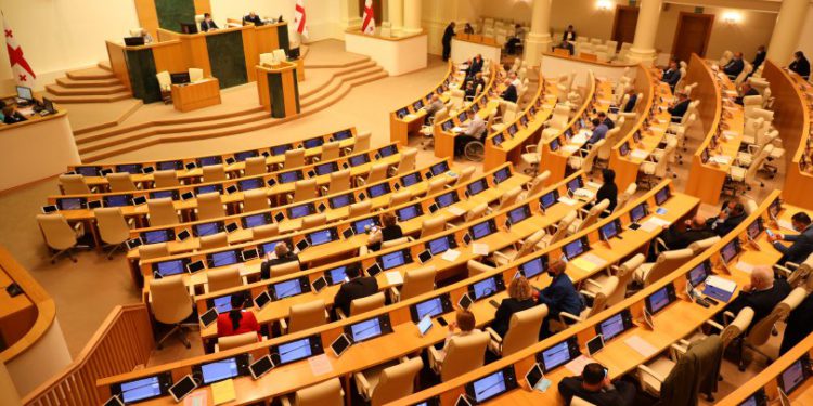 All 51 Opposition MPs Formally Remain in Parliament