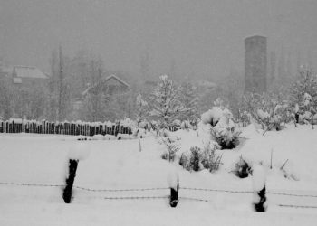 Watching Snow Fall: Etseri, Svaneti