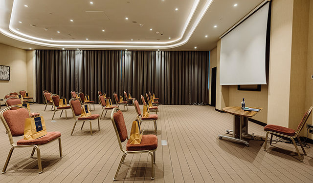 Where to Book Your Next Hotel-Based Business Meeting or Conference