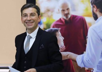 Zaza Purtseladze Becomes First-ever Georgian Recipient of Honorary OBE Award from the Queen