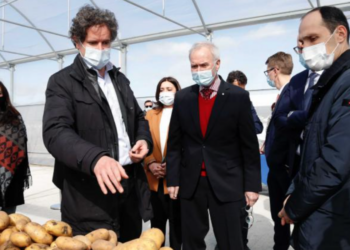 European Investment Bank President Visits EU-funded Agriculture Support Project in Jighaura