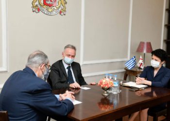 Ambassador of Greece Expresses Readiness to Sign MoC in Culture