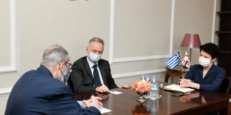 Ambassador of Greece Expresses Readiness to Sign MoC in Culture