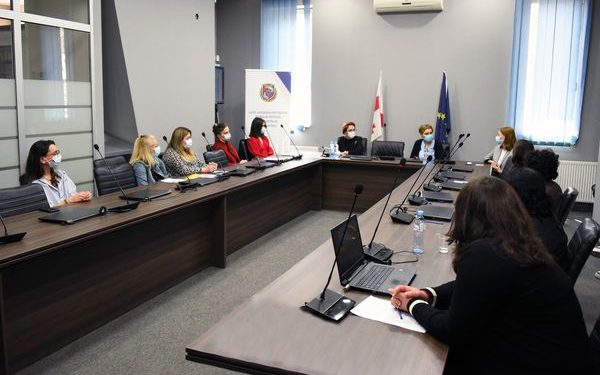 Social Workers to Work with School Children