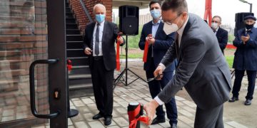 Georgian Honey Gets Major Boost as Regional Beekeeping Center Opens in Tbilisi