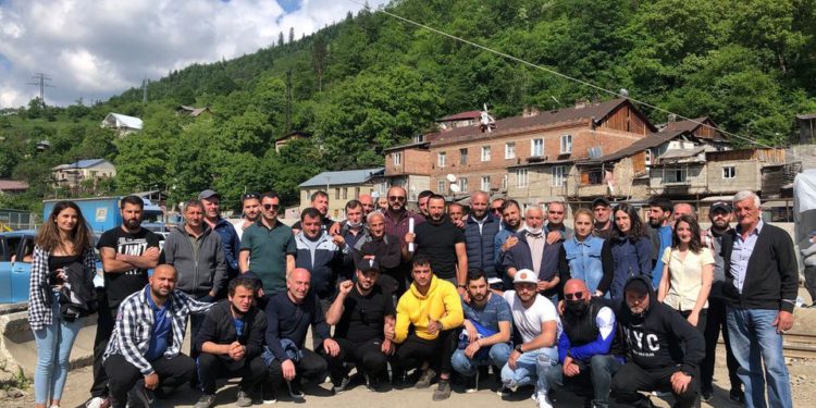 Striking Employees of Borjomi, Company Management Reach Agreement