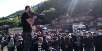 8th Day of Protest: Striking Employees of Borjomi Plan to Picket the Factory