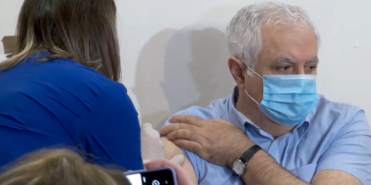 Amiran Gamkrelidze Gets Vaccinated with Sinopharm Vaccine