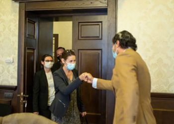 Kaladze Meets Regional EBRD Director to Discuss Waste Management, Transport Upgrades