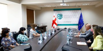 Ekaterine Tikaradze Meets with Director of CDC