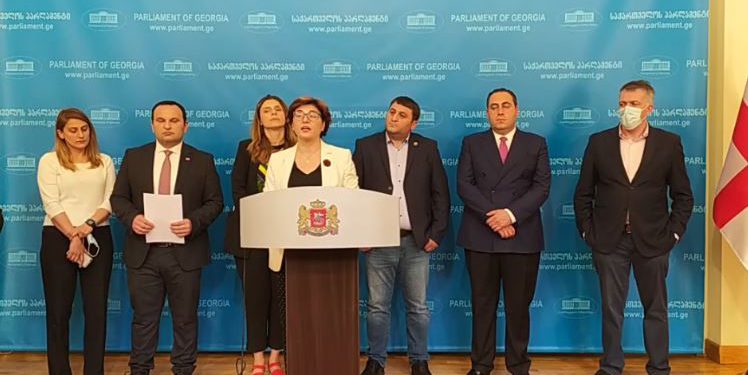 Opposition Founds Faction in Parliament “Charles Michel Reform Group”