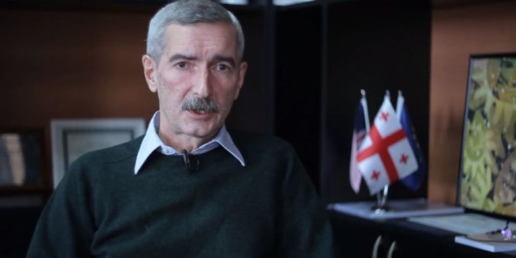 Paata Imnadze: Pregnant Women can be Vaccinated with Pfizer, but not Sinovac or Sinopharm Yet