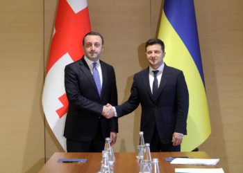 PM Meets with President of Ukraine