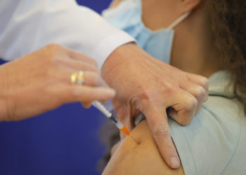 IRI Poll: 45% of Respondents would not Get Vaccinated against Coronavirus