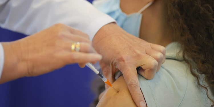 IRI Poll: 45% of Respondents would not Get Vaccinated against Coronavirus