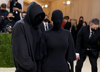Kim Kardashian Arrives at Met Gala with Demna Gvasalia