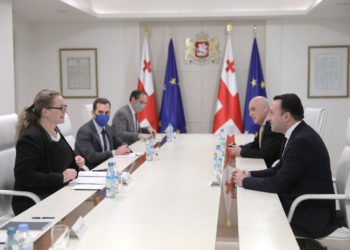 PM Meets with US Deputy Assistant Secretary of State Erika Olson