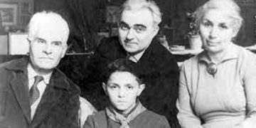 Source: solomonartsgallery.com