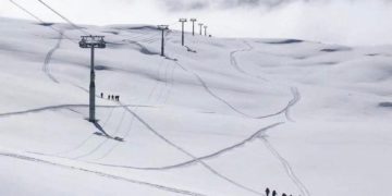 Guides can Use State Tourist Services Free of Charge