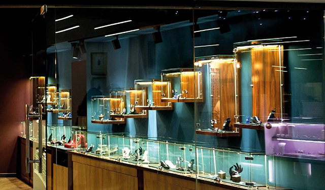 ‘Tsvara Jewelry’ – Modern Continuation of Ancient Georgian Jewelry Culture Opens Showroom at 37 I. Chavchavadze, in Axis Towers Shopping Center