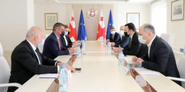 PM and President of Stadler Rail AG Discuss Opportunities for Building Train Manufacturing Plant in Georgia