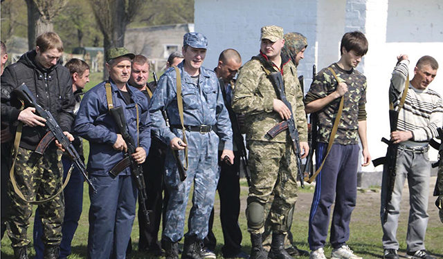 A Ukrainian territorial defense battalion, made up of civilian volunteers, trains at a base outside the city of Dnipro in 2015. Source: Nolan Peterson/Coffee or Die Magazine