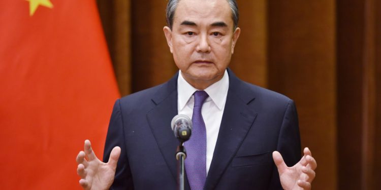 Bloomberg: China Distances Itself from Russia, Calls for Halt to Violence