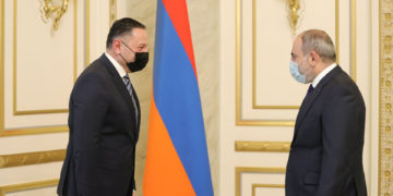 PM of Republic of Armenia Hosts Vakhtang Gomelauri