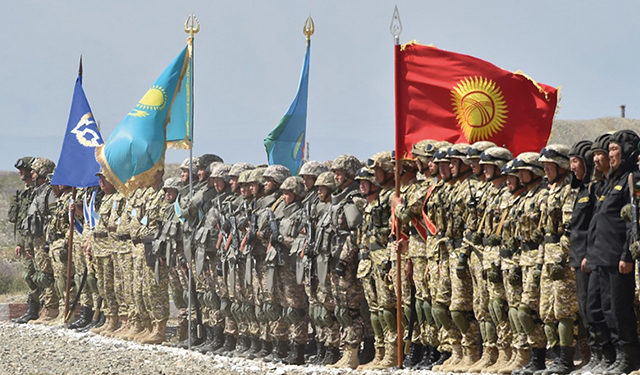 Service members take part in joint military drills for the Collective Security Treaty Organization in Balykchy, Kyrgyzstan, September 2021. Image source:VYACHESLAV OSELDEKO/AFP / GETTY IMAGES