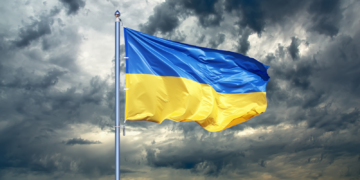 Ukraine Urges its Citizens to Leave Russia