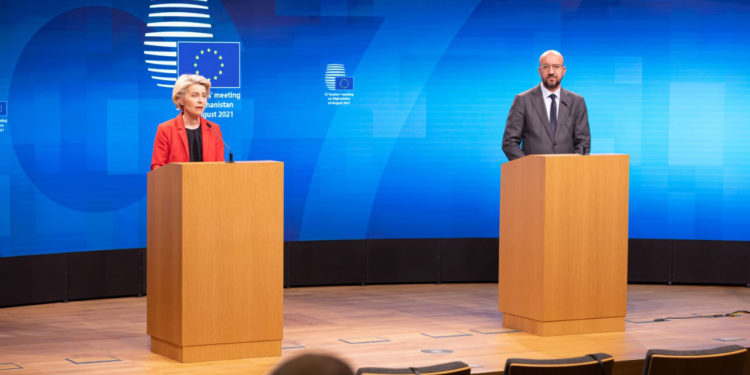 Charles Michel, Ursula von der Leyen Call on Russia to Immediately Cease Hostilities & Withdraw Forces from Ukraine
