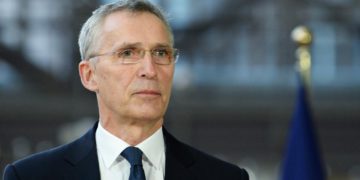 Stoltenberg: Russian Troops Not Retreating but Moving, Additional Attack Expected