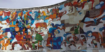 The Russian Georgian Friendship Monument in Gudauri. Source: DestiMap