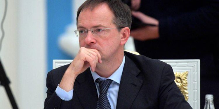 Head of Russian Delegation: Moscow Offers Meeting between Putin & Zelensky