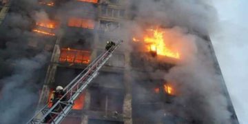 Emergency Service: Two Dead in Strike on Kyiv Housing Block