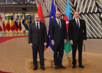 Pashinyan, Aliyev Agree to Peace Talks