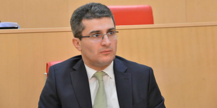 Mdinaradze: The Members of the Parliamentary Majority Are Ready to Go to Ukraine