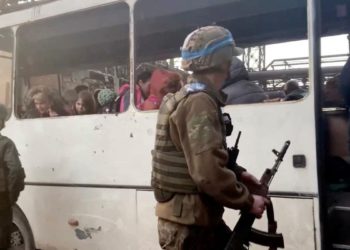 Ukrainian Media: Occupants Invade Azovstal Area in Mariupol, Heavy Fighting Continues