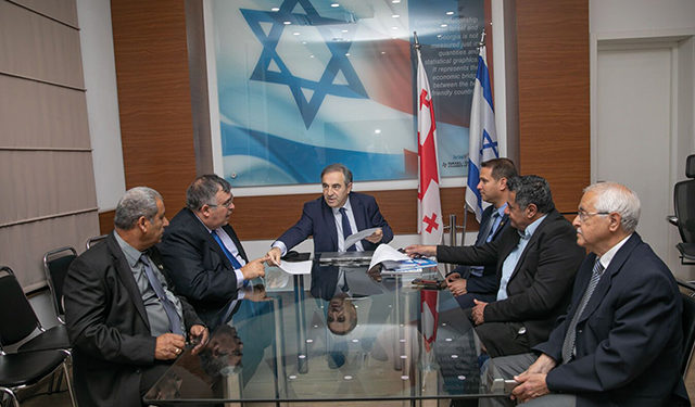 Israeli House: We Create Reality!