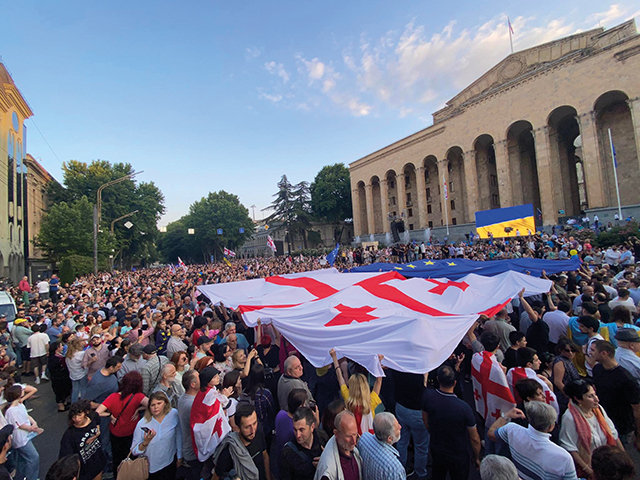 120,000 protesters gathered in front of Parliament on June 20 to demonstrate the commitment of the Georgian people to the European choice and Western values. Source: netgazeti.ge