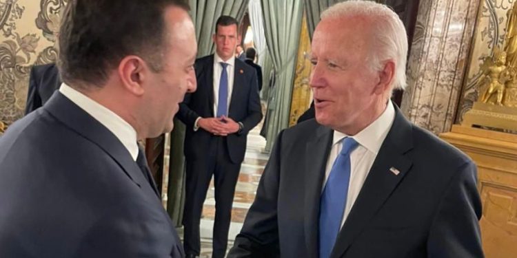 PM Attends Royal Gala Dinner Hosted by H.M. King Felipe VI of Spain