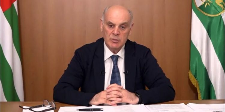 Aslan Bzhania: Abkhazia Ready to Import Goods for Russia