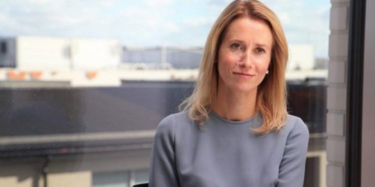 Estonian PM Resigns to Form New Government