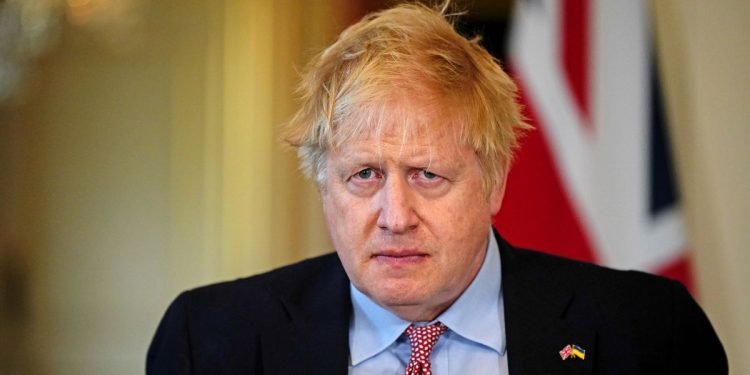 Boris Johnson Confirms Meetings with Russian Oligarch to Members of Parliament