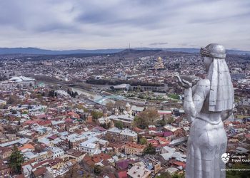 Mother of Georgia (Qartlis deda). Source: georgiantravelguide.com