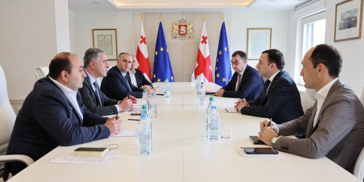 PM Chairs Grape Harvest Preparation Meeting 2022