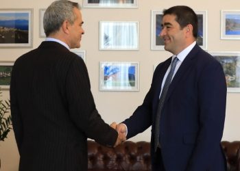Ambassador of Republic of Bulgaria Expresses his Support for Georgia on Path of European Integration during Meeting with Papuashvili