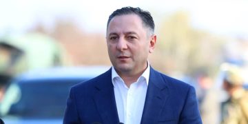 Gomelauri: I Bow My Head to Those Heroes, People, whose Names are Engraved on this Wall with Golden Letters, these People are Actual Heroes