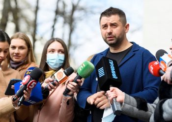 Arakhamia: Georgians, If You’re Unable To De-oligarchize By Your Own Efforts, We’ll Help