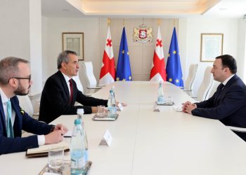 PM Meets New Ambassador of Bulgaria, Discusses Cooperation between Two Countries